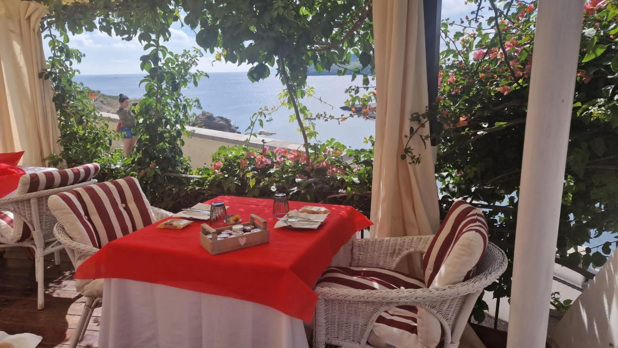 Hotel Villa Iulia Ventotene Eksteriør bilde