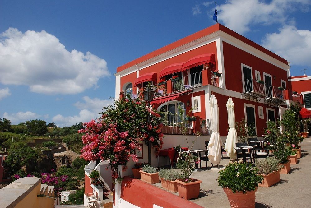 Hotel Villa Iulia Ventotene Eksteriør bilde