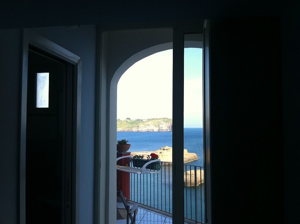 Hotel Villa Iulia Ventotene Eksteriør bilde
